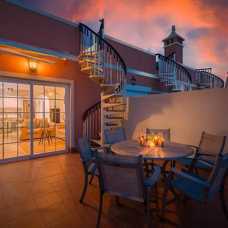 Sunset In Paradise